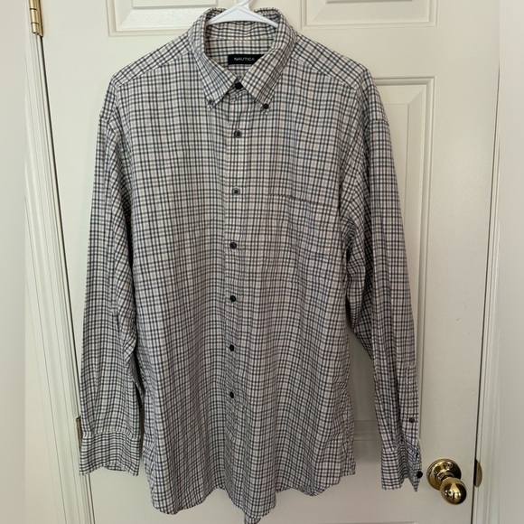 Nautica, long sleeve men’s dress shirt, large - Picture 2 of 9